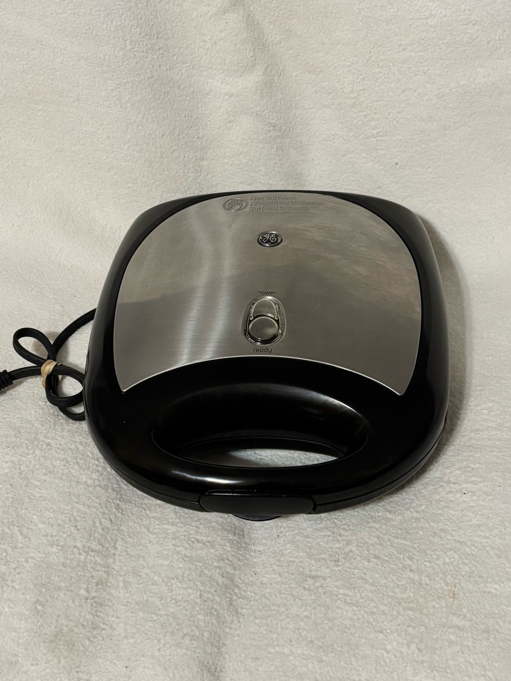 GE Black and Stainless Steel Sandwich Press - Compact Toaster Grill